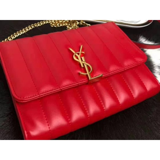 Saint Laurent Vicky Medium In Matelass Lambskin Red