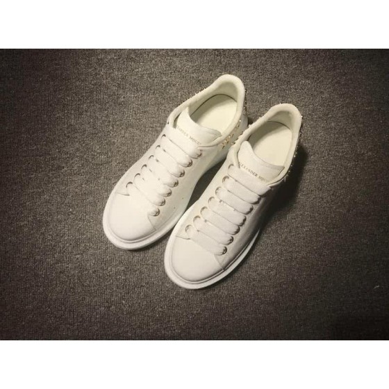 Alexander McQueen White and White shoelace Men And Women