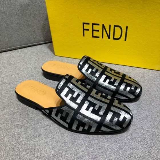 Fendi Slippers Silver And Black Men