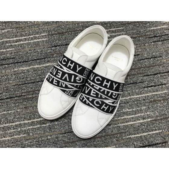 Givenchy Low Top Sneaker White Black Men Women