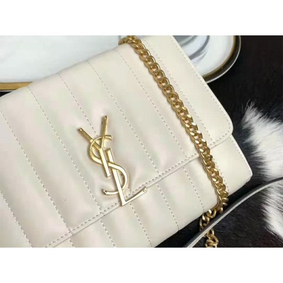 Saint Laurent Vicky Medium In Matelass Lambskin White