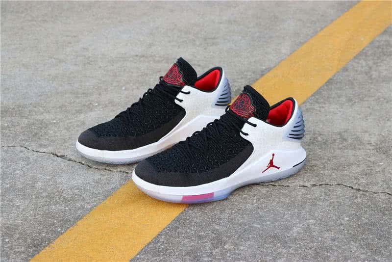 Air Jordan 32 Low Free Throw Line White And Black Men 4