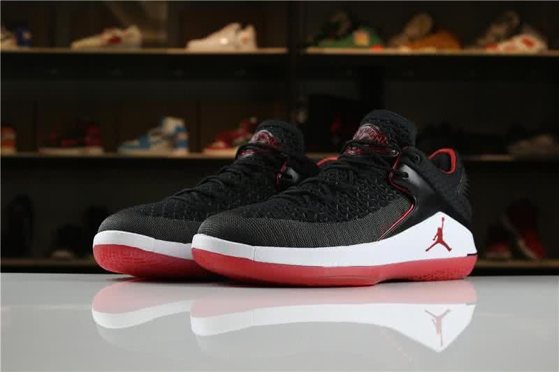 Air Jordan 32 Low Banned Black And Red Men 2