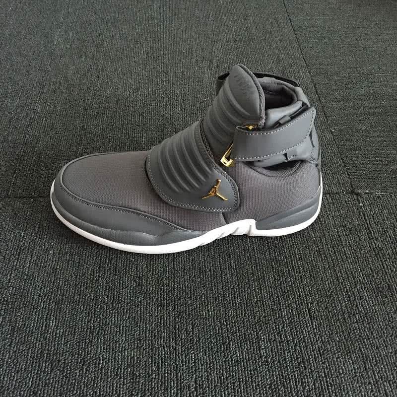 Air Jordan 23 Grey Men 2