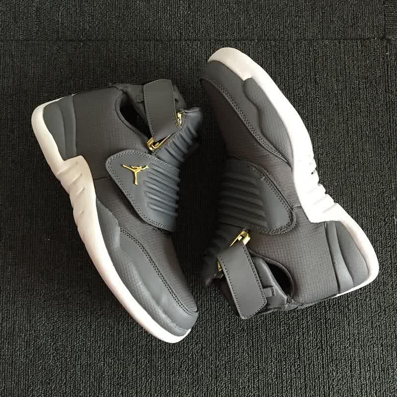 Air Jordan 23 Grey Men 4
