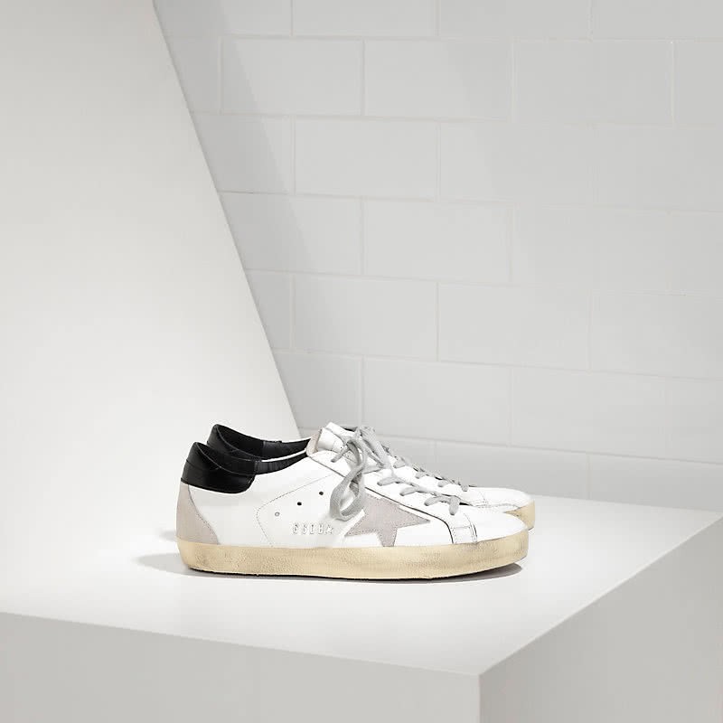 Golden Goose Sneakers Super Star IN Pelle E Stella IN Camoscio white black cream 1