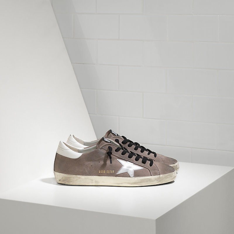 Golden Goose Sneakers Super Star IN Camoscio E Stella IN Pelle mid grey suede white 1