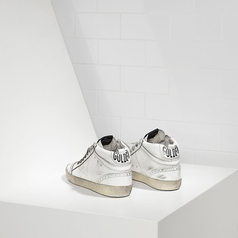 Golden Goose Sneakers Mid Star in Pelle Lucida E Stella Traforata 3