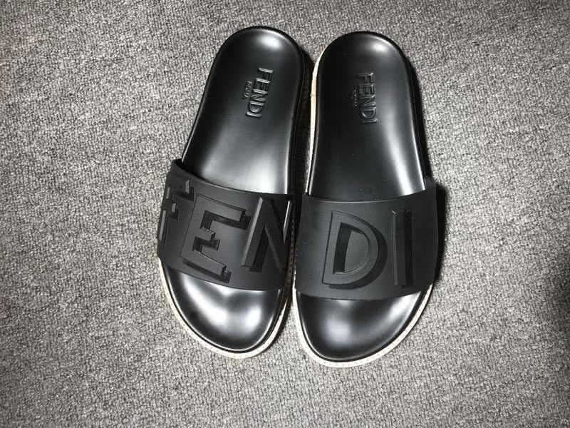 Fendi Black Slipper Men And Women 2