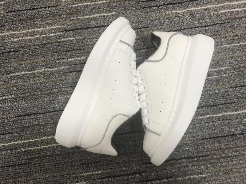 Alexander McQueen White and White shoelace Men And Women 5