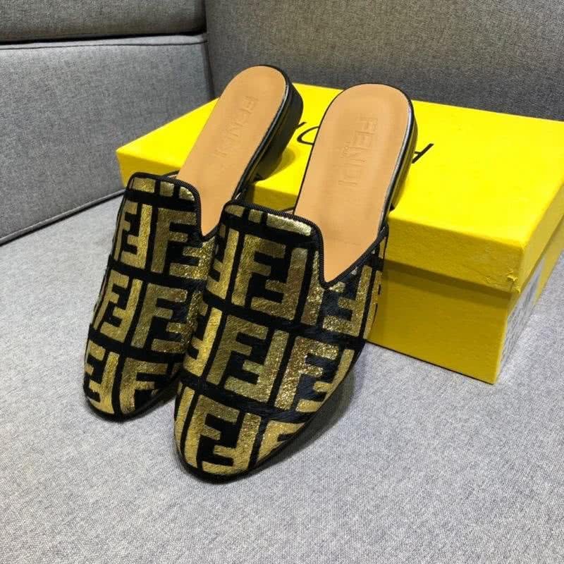 Fend Slippers Black And Golden Men 5