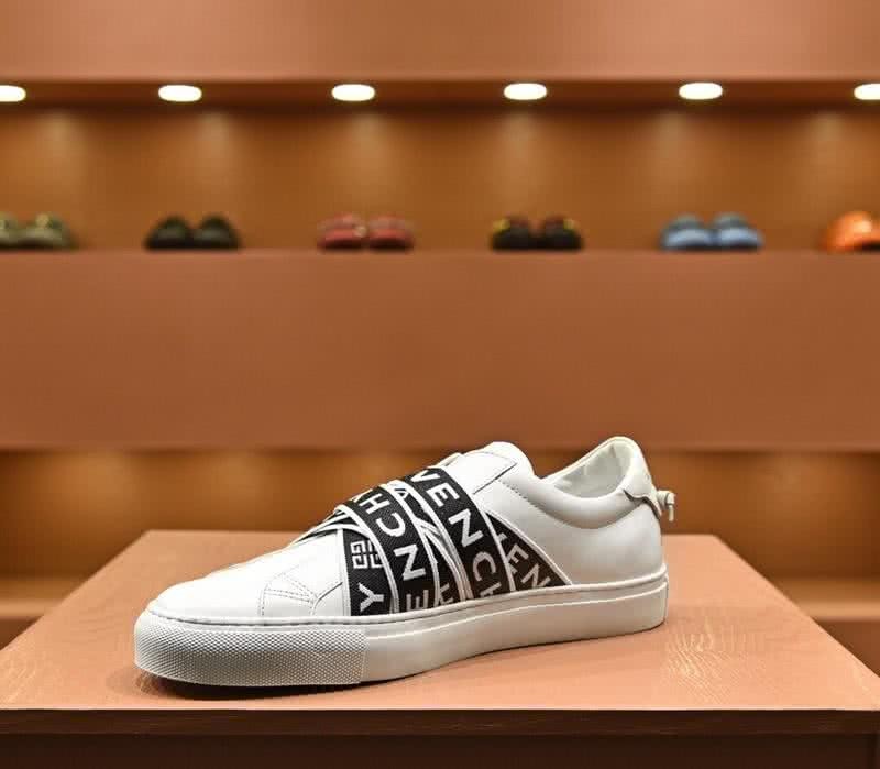 Givenchy Sneakers Black Tie White Upper Men 4