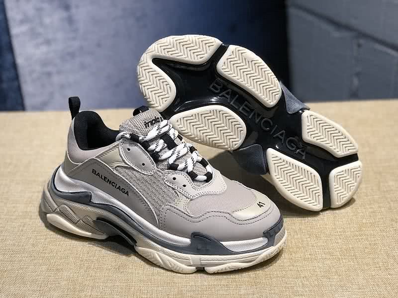 Balenciaga Triple S Grey Black 3