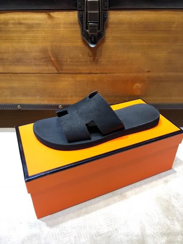 Hermes Fashion Comfortable Slipper Cowhide Grey And Black Men 2