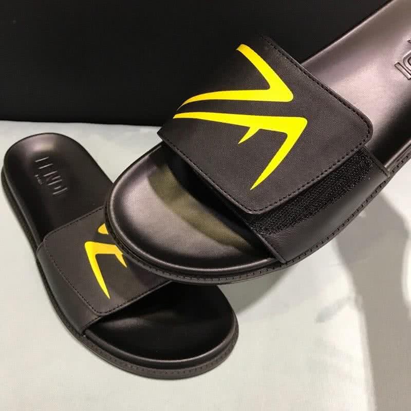 Fendi Slippers Leather Yellow And Black Men 8