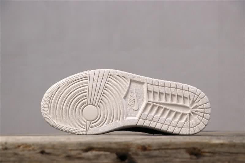 Air Jordan 1 Low Slip Black And White Women/Men 3