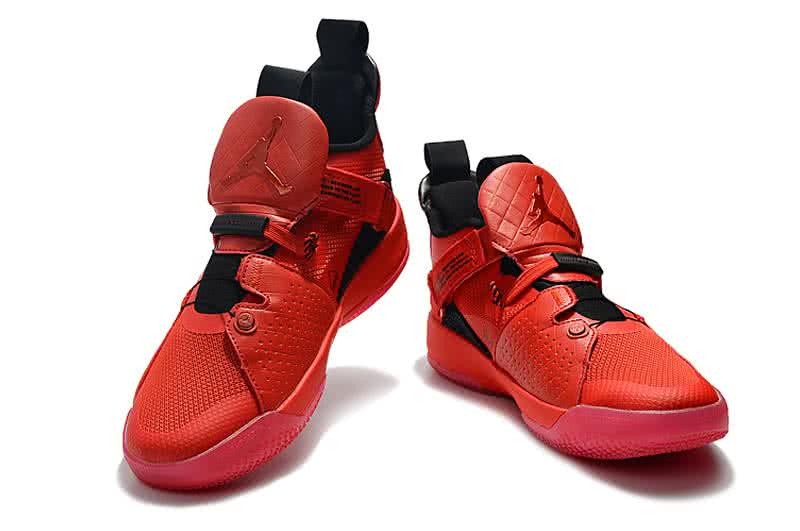 Air Jordan 33 Red Men 5
