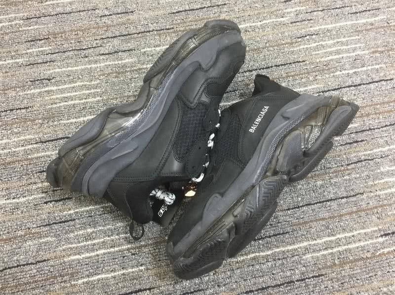 Balenciaga Triple s Trainers Top Quality Black Sneakers Men Women 4