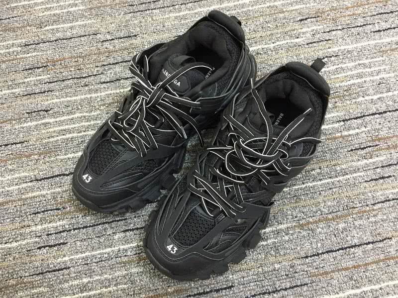 Balenciaga Triple s Trainers Top Quality Black Sneakers Men Women 2