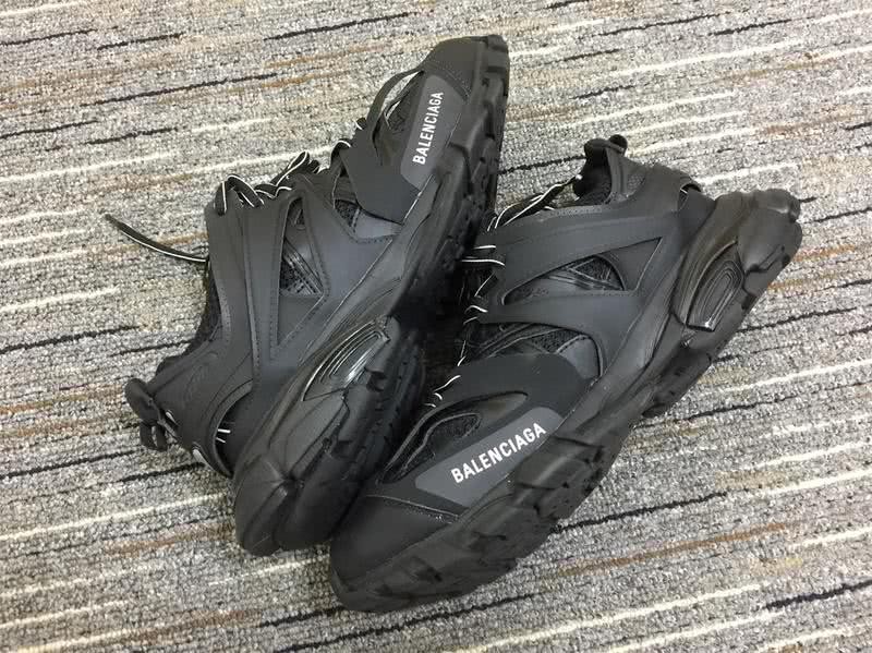 Balenciaga Triple s Trainers Top Quality Black Sneakers Men Women 7