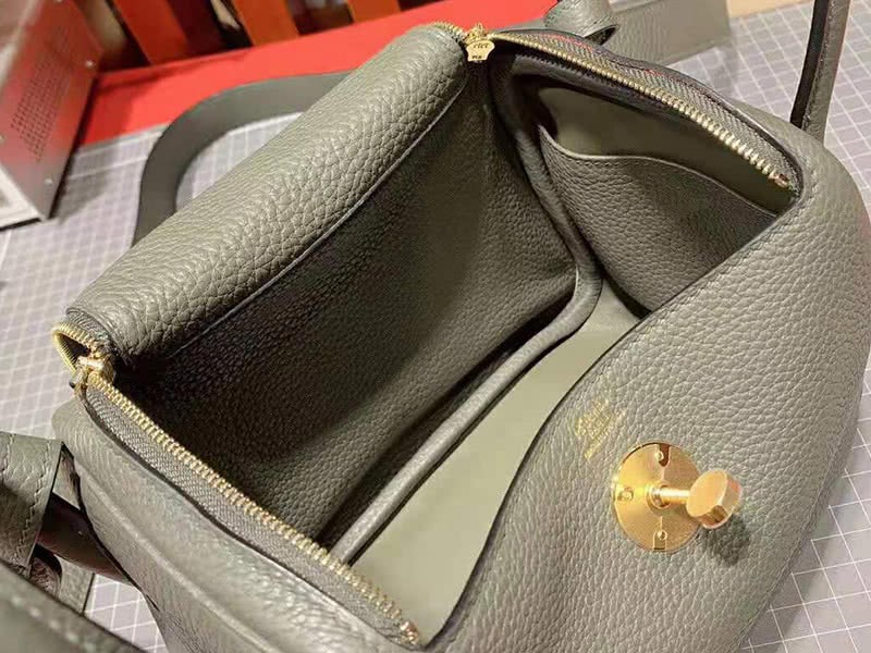 Hermes Mini Lindy Taurillon Clemence 20 Gold Hardware Dark Grey 8