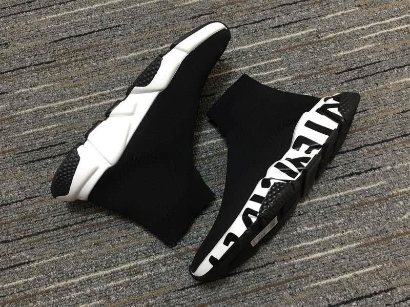 Balenciaga Speed Trainers Black And White Men Women 4