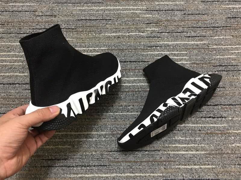 Balenciaga Speed Trainers Black And White Men Women 5
