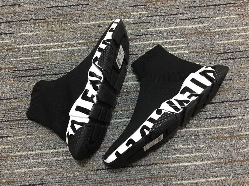 Balenciaga Speed Trainers Black And White Men Women 7