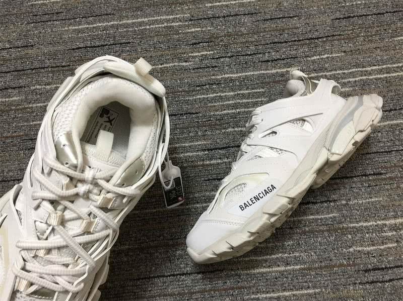 Balenciaga Triple s Trainers White Men Women 8