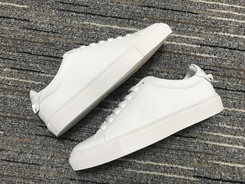 Givenchy Low Top Sneaker White Men Women 3