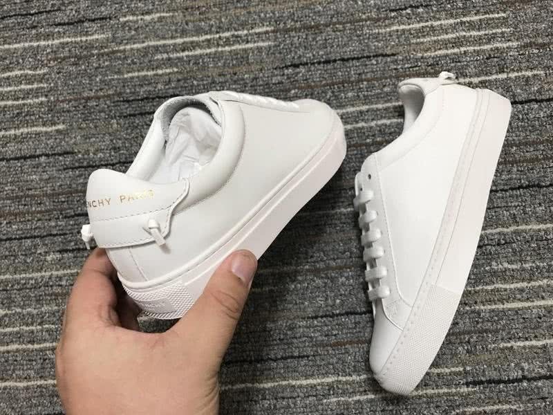 Givenchy Low Top Sneaker White Men Women 9