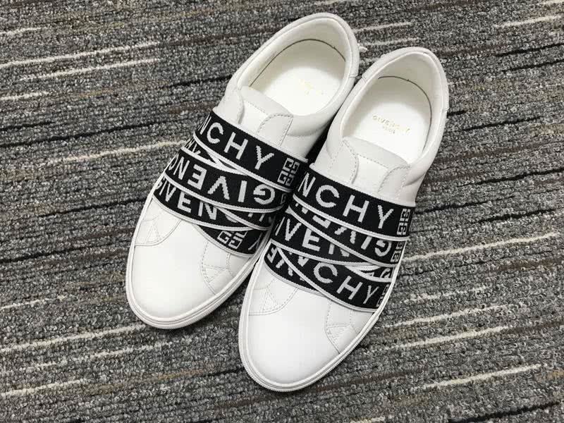 Givenchy Low Top Sneaker White Black Men Women 1