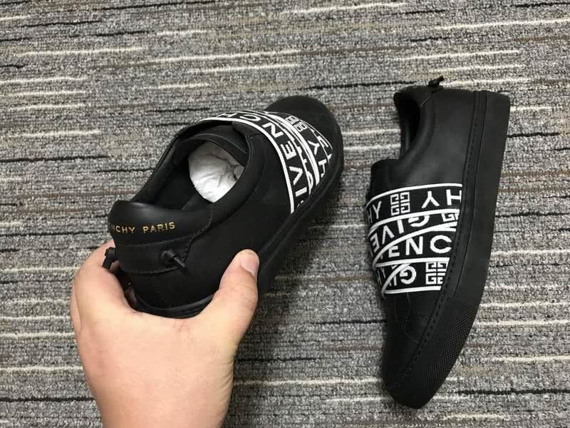 Givenchy Low Top Sneaker Black White Men Women 2