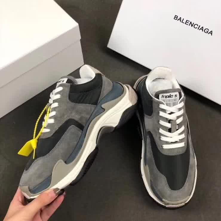 Top Quality Balenciaga Triple S Grey 3