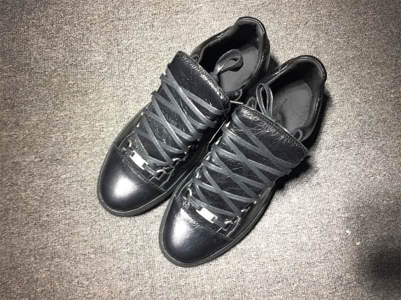 Balenciaga Classic Low Sneakers Black 2