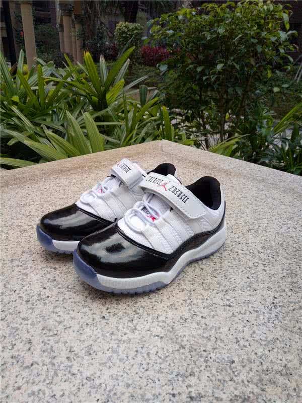 Air Jordan 11 Kids Black And White 2