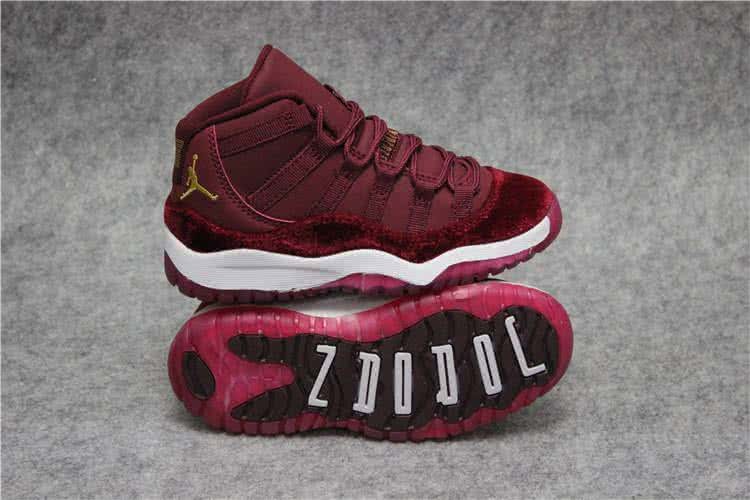 Air Jordan 11 Wine And White Kids 3