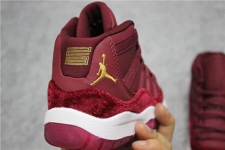 Air Jordan 11 Wine And White Kids 8