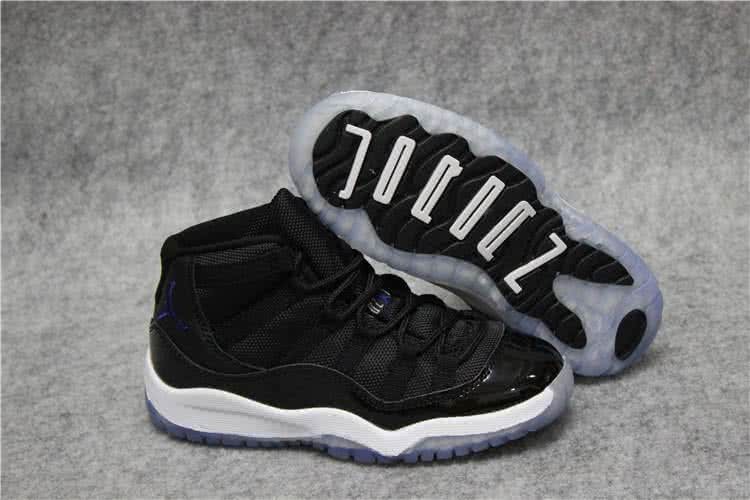 Air Jordan 11 Kids Black Upper White Sole 1
