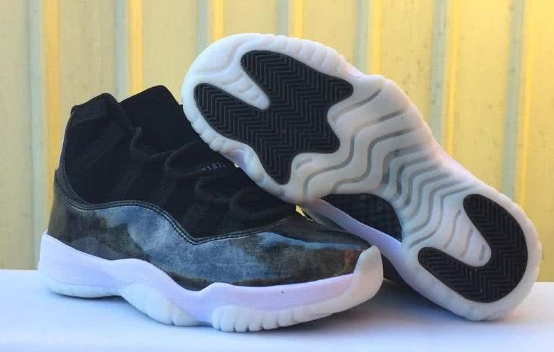 Air Jordan11 Black Upper And White Sole Men 1
