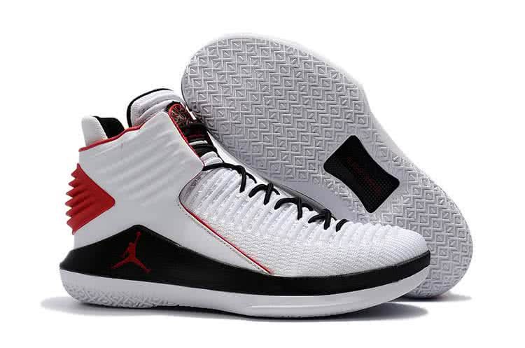 Air Jordan 32 White And Black Men 1