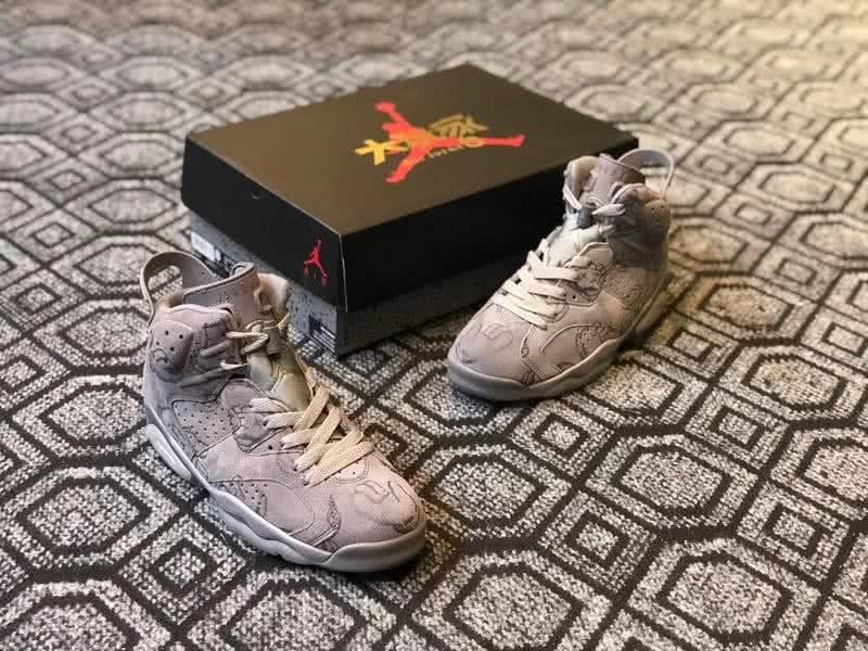 Air Jordan 6 KAWS X Grey Men 7