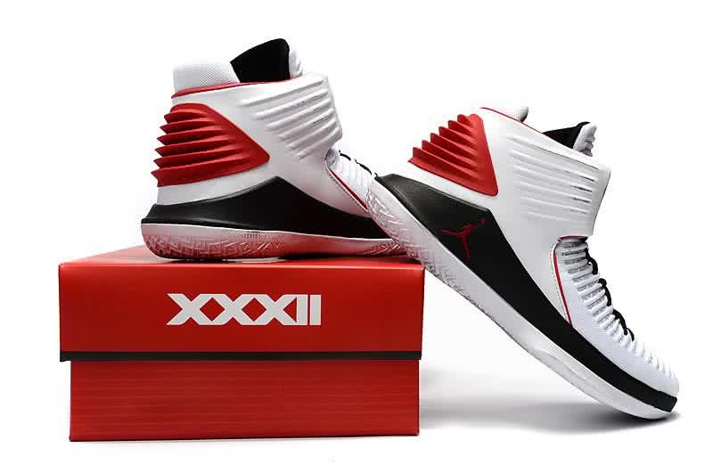 Air Jordan 32 White Children 5