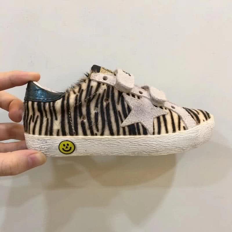 Golden Goose∕GGDB Kids Superstar Sneaker Antique style Kids zebra-stripe Black 1