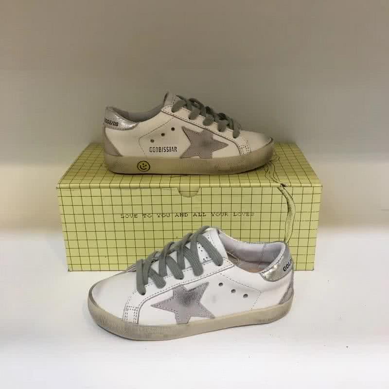 Golden Goose∕GGDB Kids Superstar Sneaker Antique style White and Grey star 9