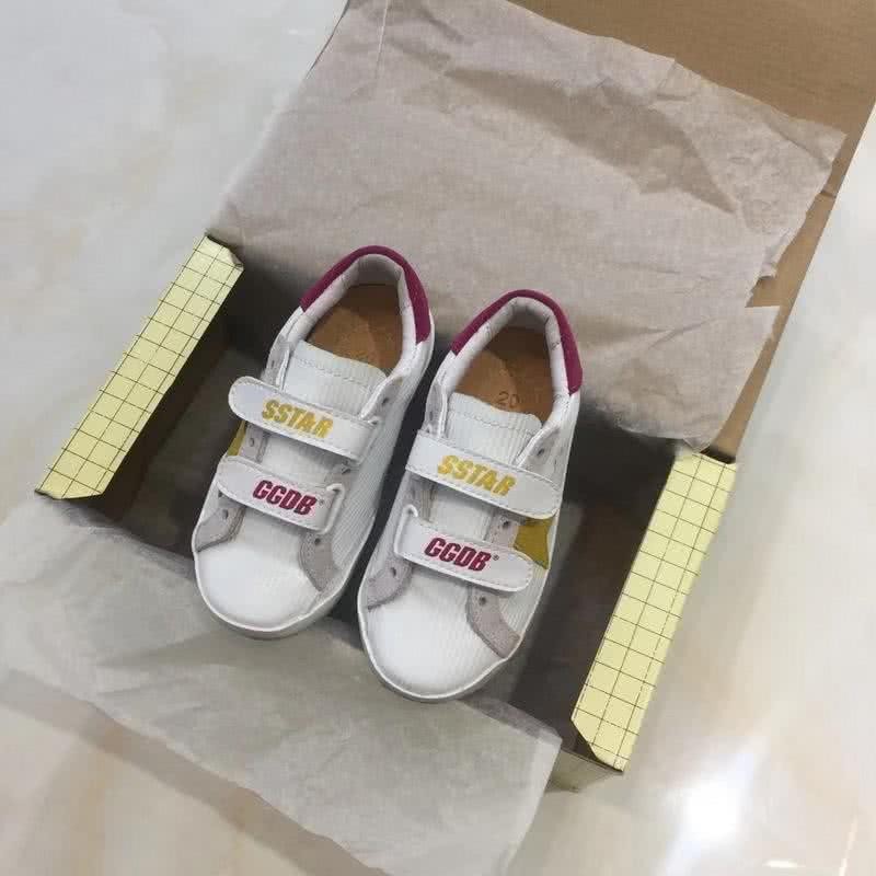 Golden Goose∕GGDB Kids Superstar Sneaker Antique style White and Yellow star 1