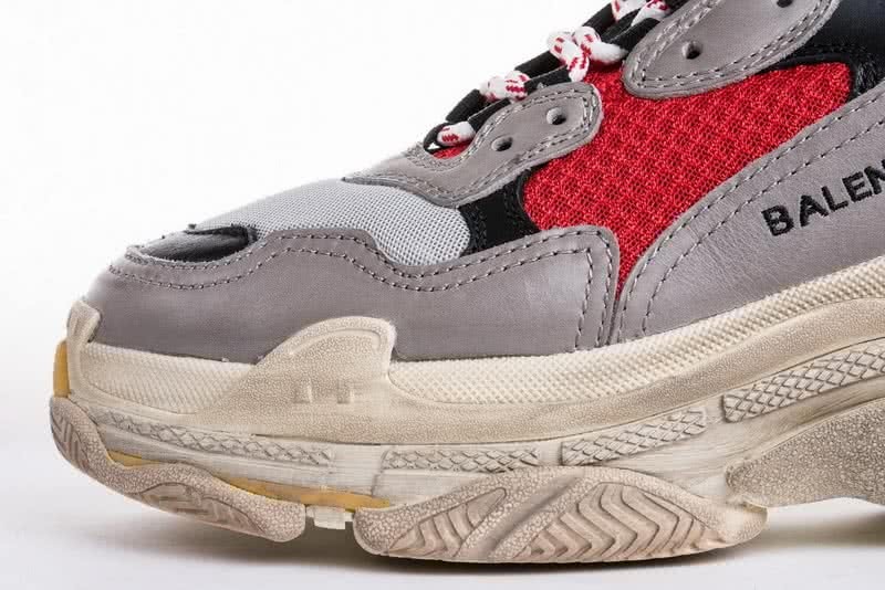 Top Originals Supplier Balenciaga Triple S Grey and Red 9
