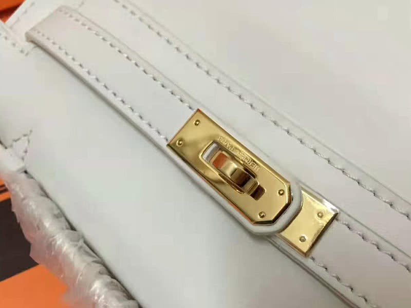 Hermes Swift Kelly Pochette Clutch Gold Hardware White 5