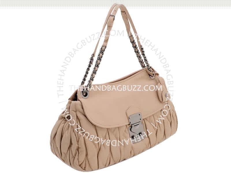 Miu Miu Matelasse Shoulder Bag Beige 3