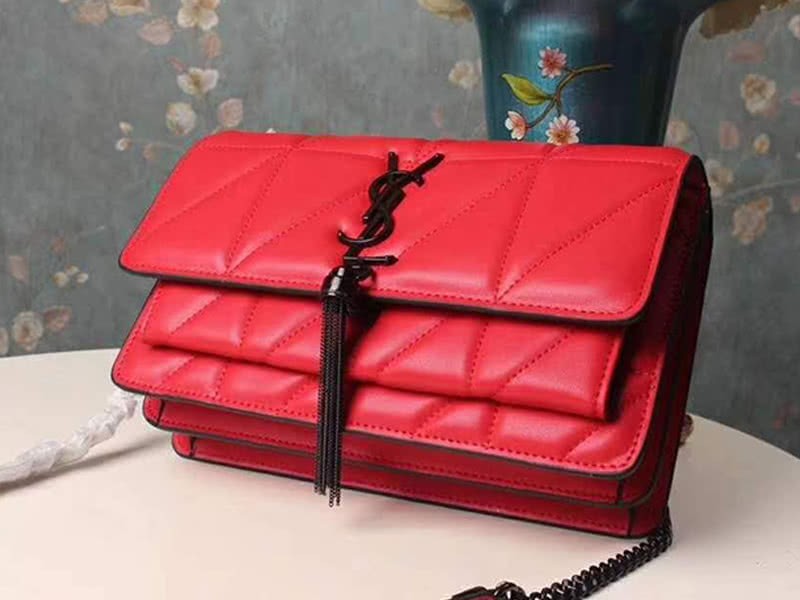 Saint Laurent Jamie Medium Carre Rive In Clafskin Red 7